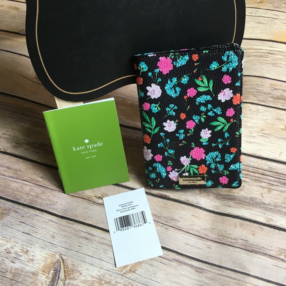Kate Spade Passport Holder Shore Street Floral Travel Accessories Pink Green - Picture 3 of 9